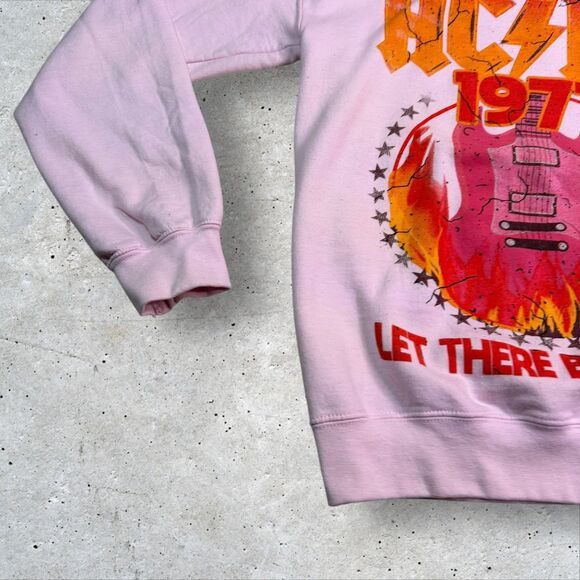 AC/DC Let There Be Rock 1977 Pink Sweatshirt Women’s Small Crewneck Pullover - Picture 6 of 10